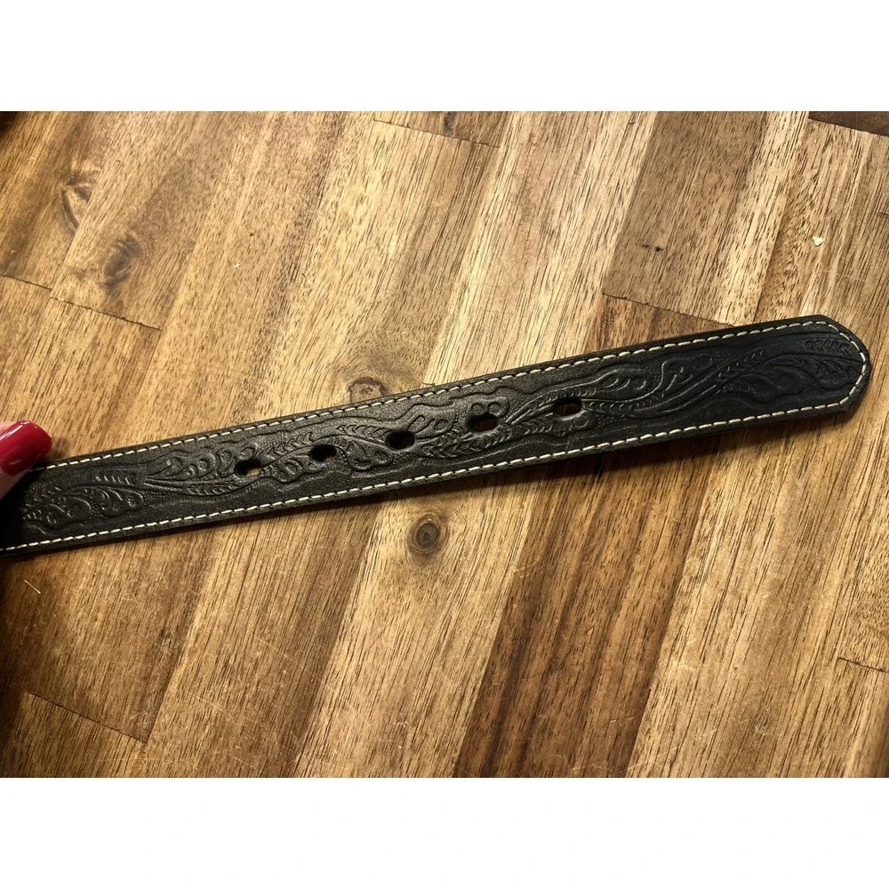 Nacona Belt Co Youth 24 Bull Riding Rodeo Embossed Tooled Leather Belt